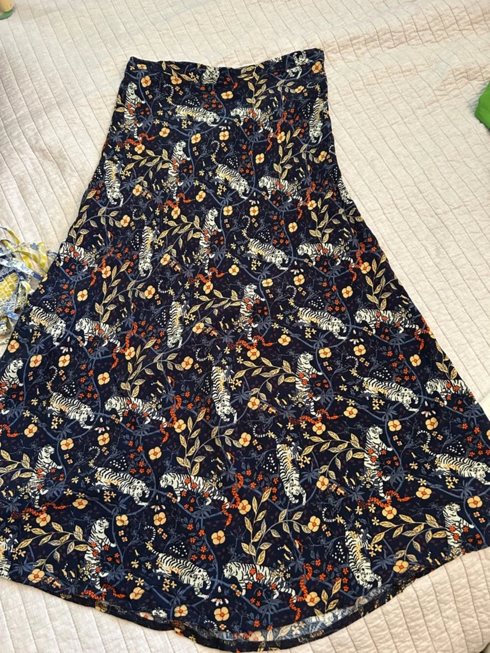 NWT urban outfitters novelty floral tiger animal printed midi flowy skirt S - Picture 11 of 11